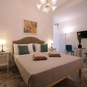https://cavour-savoia.barihotels.org